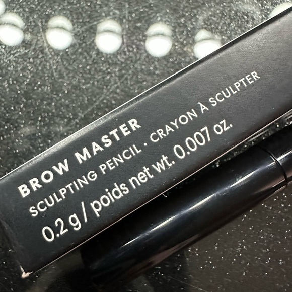 NEW! bareMinerals Brow Master Sculpting Eyebrow Pencil - Cocoa. - Picture 4 of 5